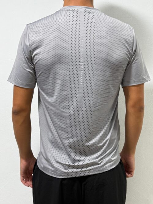 WhatsApp Image 2026-04-17 at 17.11.29 Camiseta deportiva manga corta