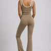 ChatGPT Image 16 jul 2026, 23_06_07 Leggins Flare Modern